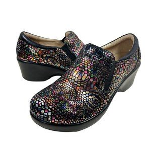 Alegria Womens 8-8.5 US Eryn Multi-Color Iridescent Clogs Nursing Shoes Lizard
